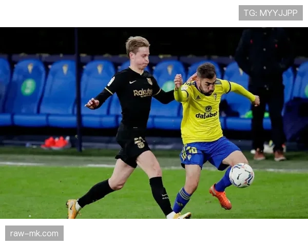 西甲豪门再遇强敌：传奇对决引爆巅峰之夜