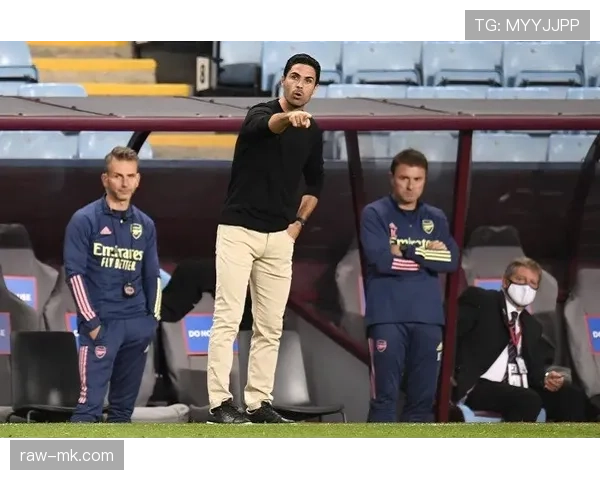 维克托·克里斯蒂安森本赛季英超表现稳健,状态持续提升 维克托·克里斯蒂安森本赛季英超表现稳健,状态持续提升